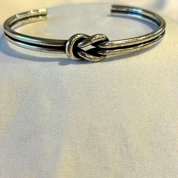 James Avery Jewelry - James Avery 925 Silver Rope Lovers Knot Medium Cuff Bracelet RETIRED